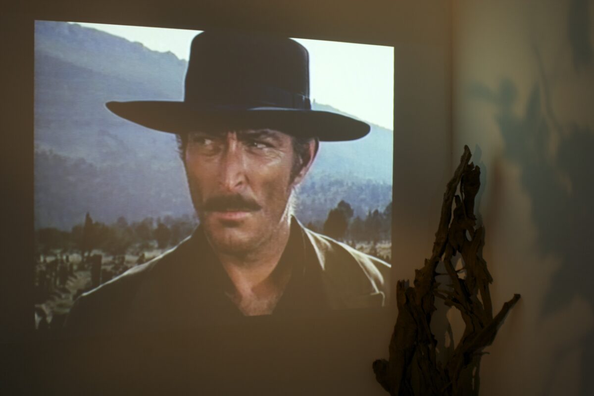 
Warning: Undefined array key 